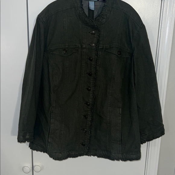 LIZ&ME DARK ARMY GREEN SLIGHTLY RUFFLED JACKET. 4X 4 front pockets.adorable! - Picture 2 of 4